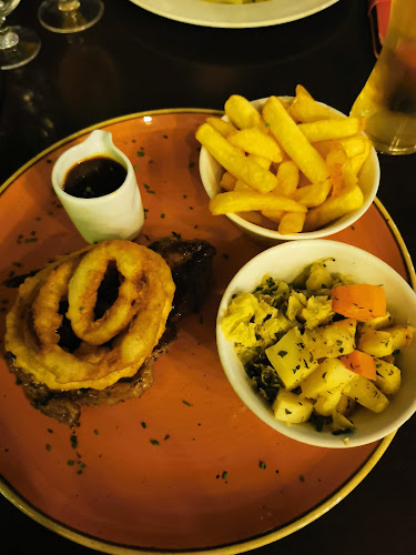 Whytes Bar and Restaurant - Hospitality and gastronomy