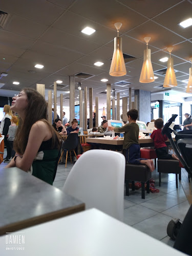 McDonald's - Hospitality and gastronomy