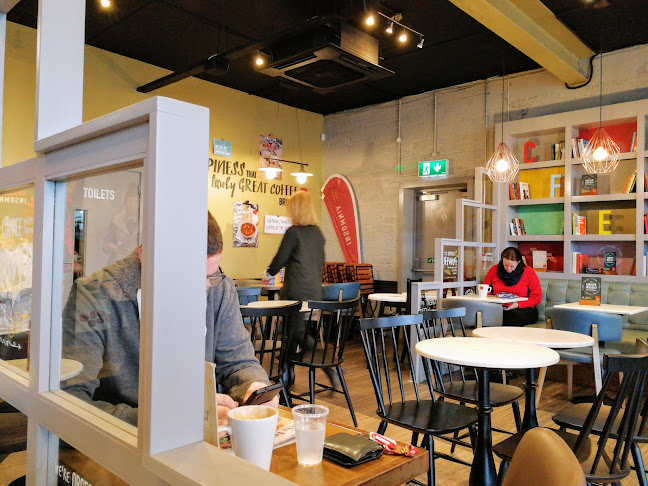 Unit 3, Holly House, Dunmore Rd, Ardkeen, Retail, Co. Waterford, X91 TW92