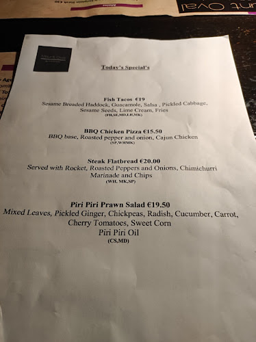 Mount Oval Bar & Restaurant - Hospitality and gastronomy