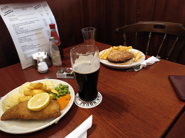 Opinii despre Paddy's Country Pub în Gowran - Hospitality and gastronomy