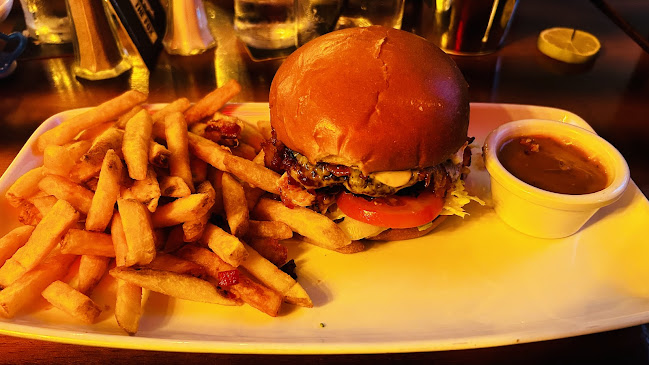 Seven Bridgestreet - Hospitality and gastronomy