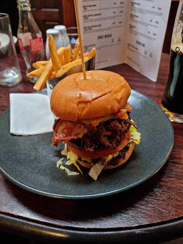 The Mariner/The Middle Shop - Hospitality and gastronomy