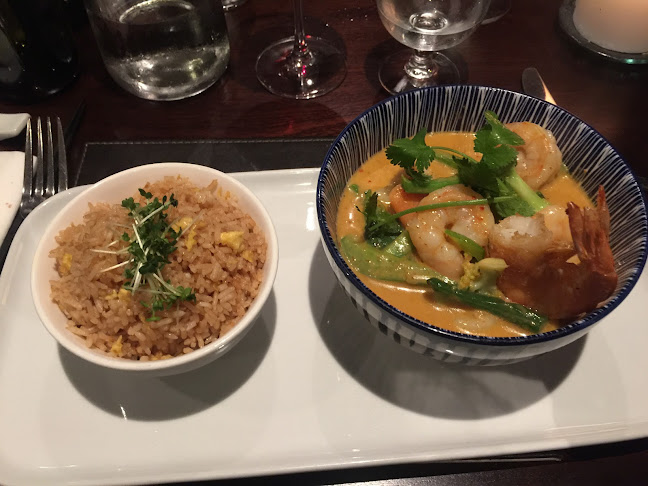 Lily House Thai & Chinese Restaurant - Hospitality and gastronomy