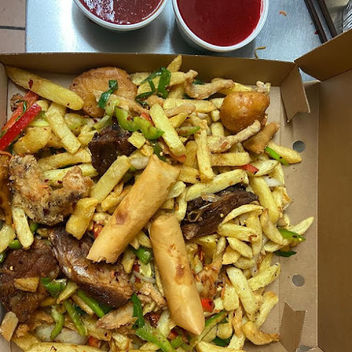 Mo's Asian Takeaway - Hospitality and gastronomy