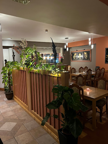 New Pa Pa Thai Restaurant - Waterford