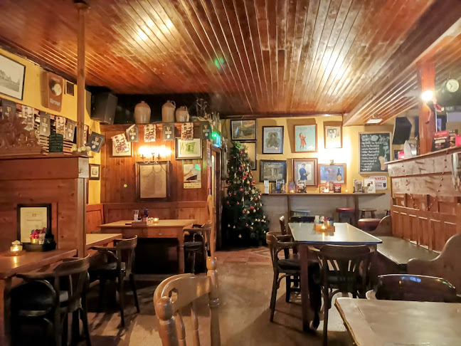 Comentarii opinii despre Skellys Bar & Guest House