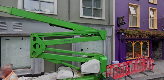 Seán Ógs Bar + B&B