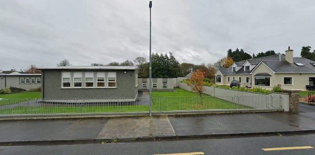 The Pantry / An Pantrach