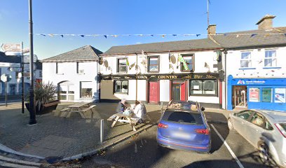 Town And Country Lounge Bar