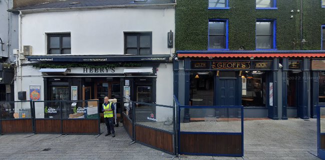 HEERY'S Bar & Restaurant