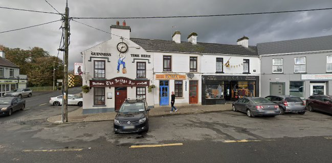 The Bridge Bar - Hospitality and gastronomy