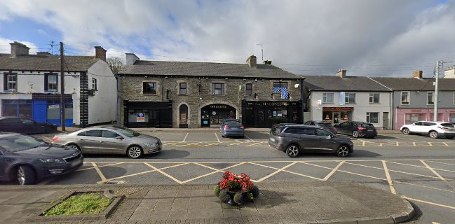 The Block Malone's Pub
