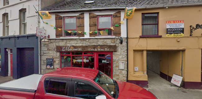 Marina’s Café & Wine Bar