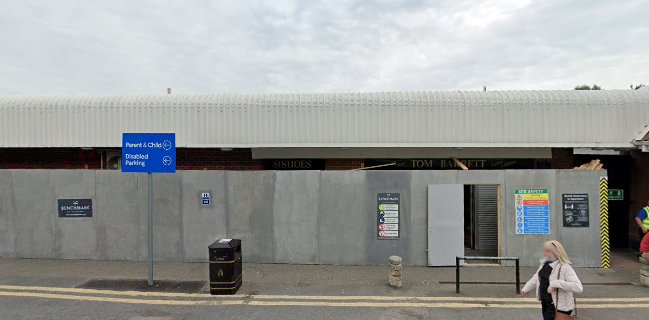 Domino's Pizza - Lucan