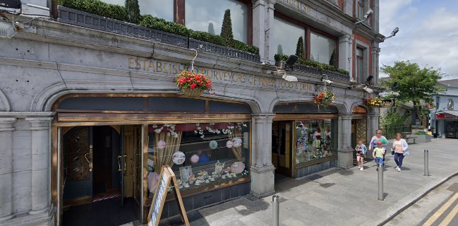 Balcony - Hospitality and gastronomy