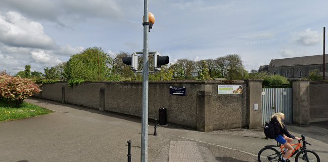 Roma Takeaway Gracefield - Hospitality and gastronomy