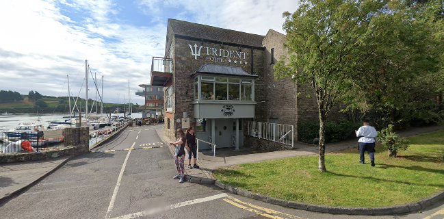 The Wharf Tavern & Terrace