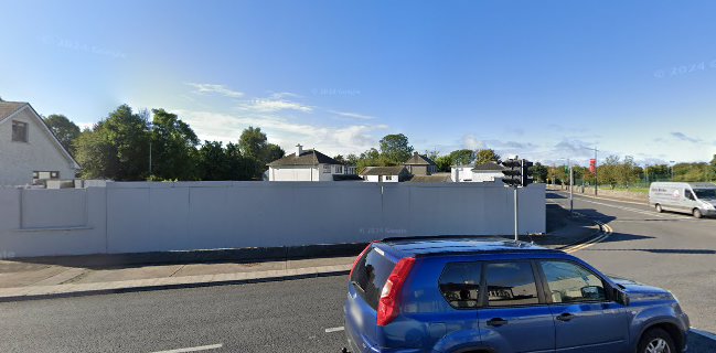 Dolphin Restaurant / Take Away